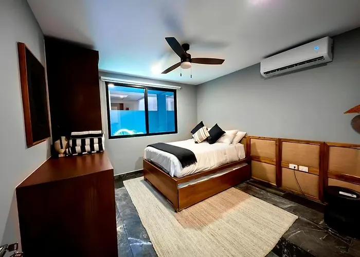 Paramar Noir Swim-up Aldea Zama Apartment *